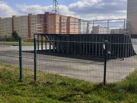  Děti na Šumbarku se v roce 2025 dočkaly nového hřiště